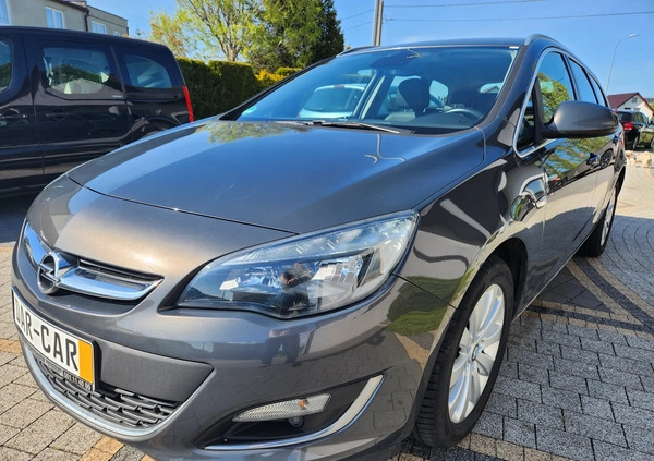 Opel Astra cena 34600 przebieg: 155852, rok produkcji 2015 z Podkowa Leśna małe 301